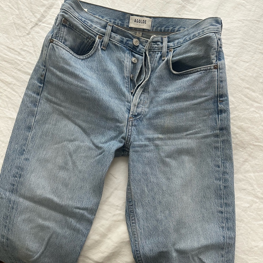 AGOLDE Riley High Rise in color - Frequency